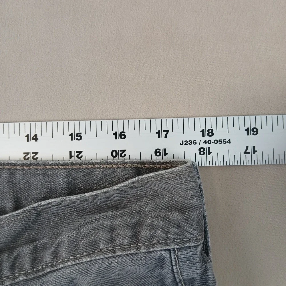 Levis 569 36x36 Mens Jeans Gray Loose Straight ***Actual 35x33 ***‎